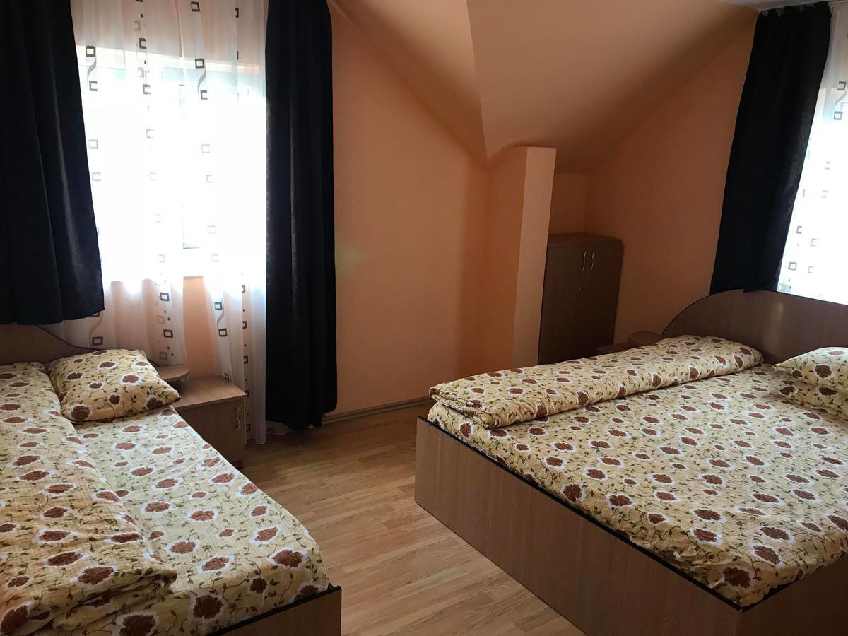Pensiunea Colt De Rai Săcel Dış mekan fotoğraf